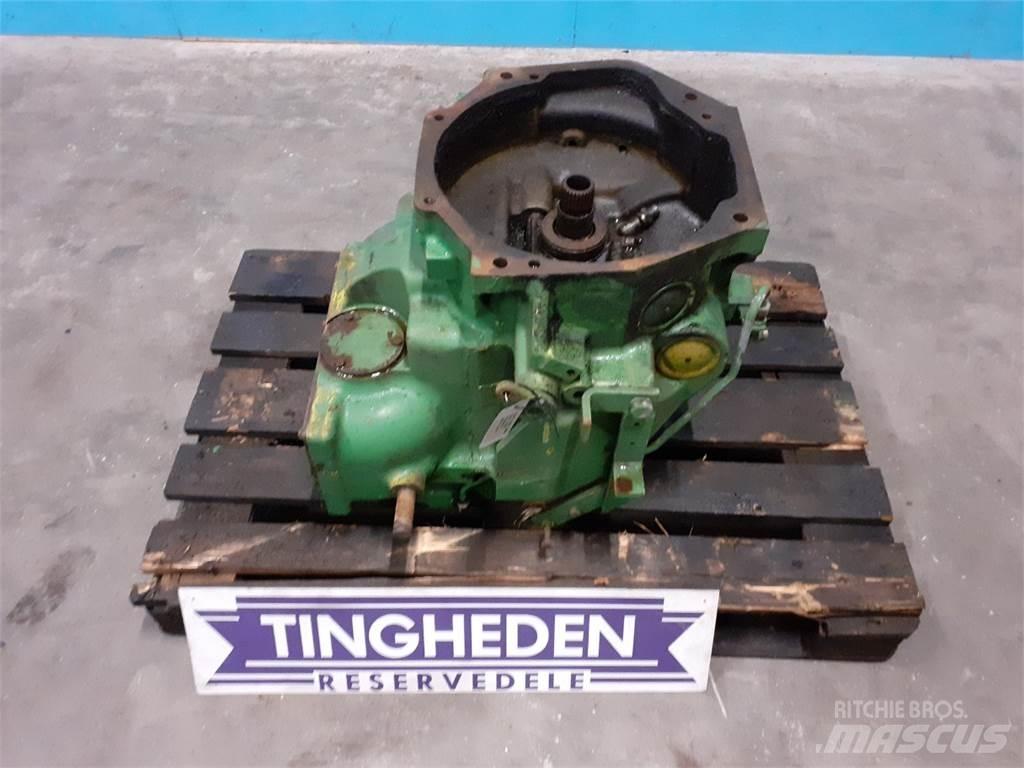 John Deere 2040 Transmissão