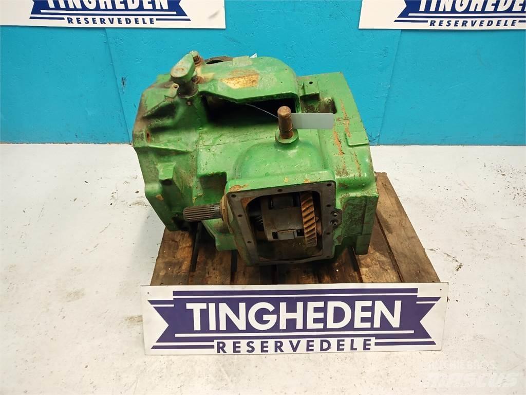 John Deere 2040 Transmissão