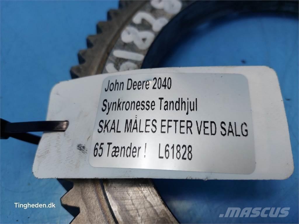 John Deere 2040 Transmissão