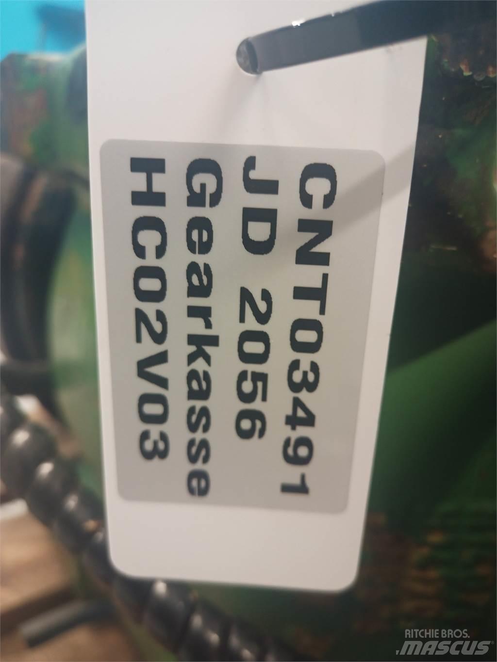 John Deere 2066 Transmissão