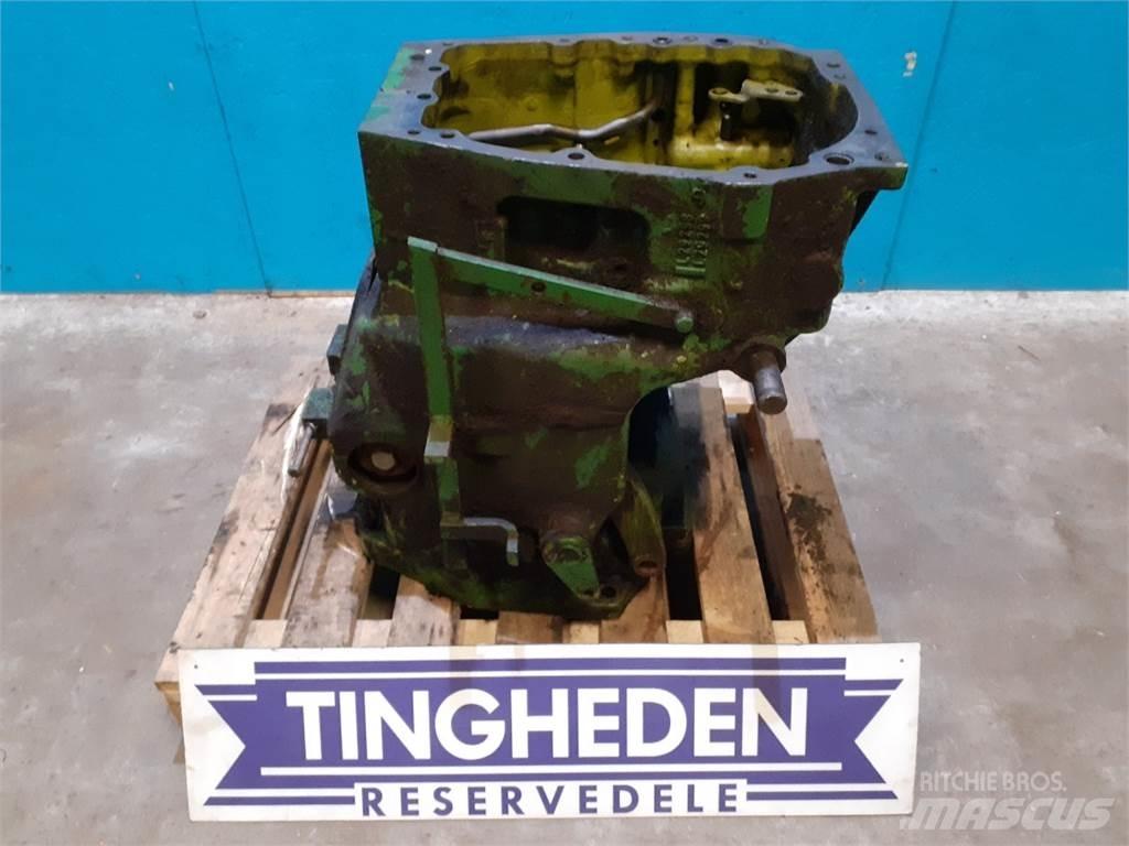 John Deere 2240 Transmissão