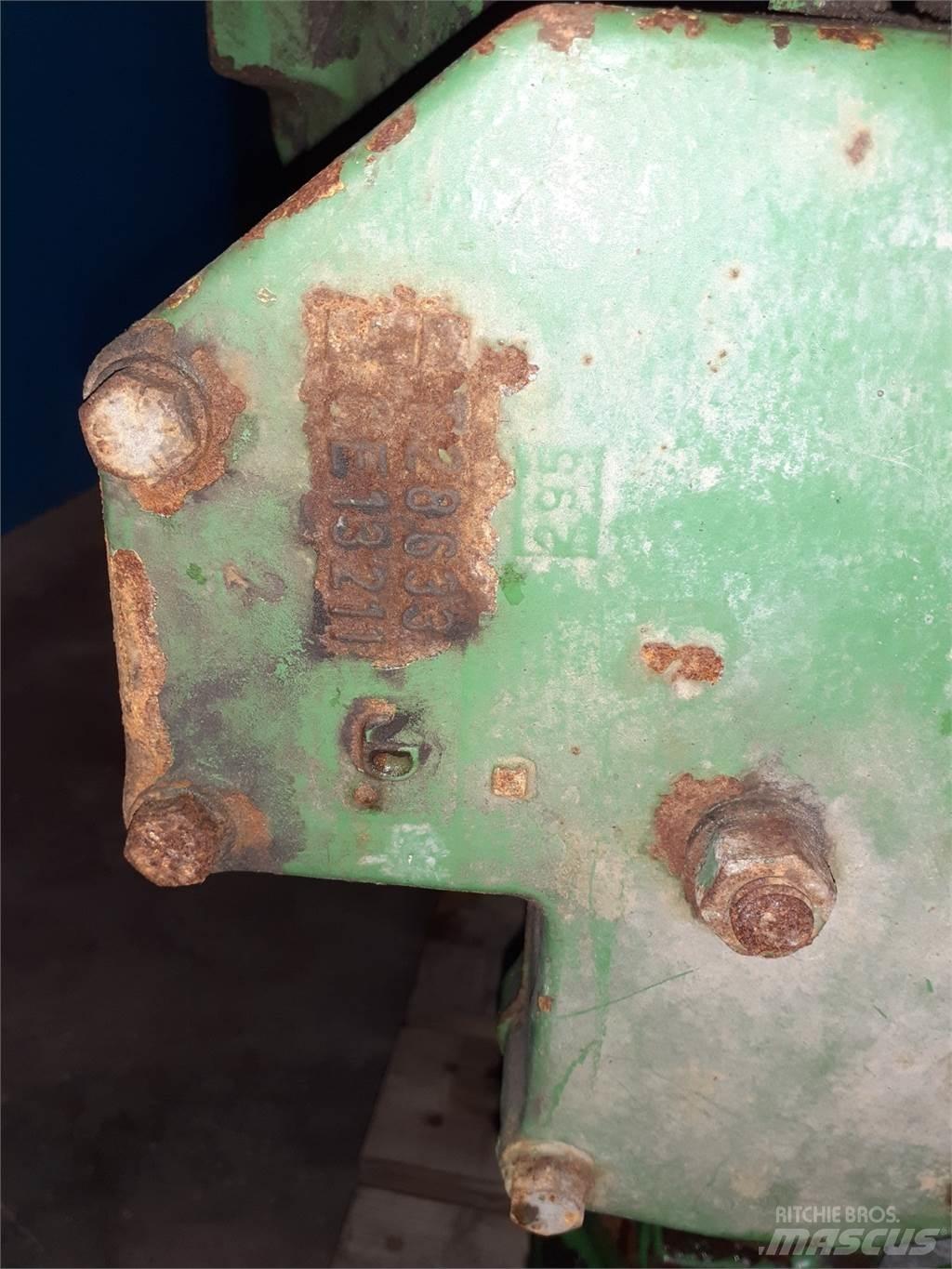 John Deere 2840 Transmissão