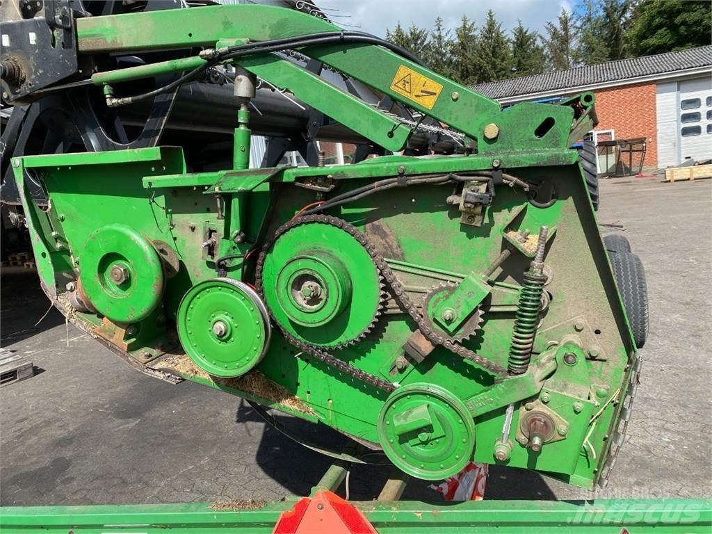 John Deere 30 Acessórios de ceifeiras debulhadoras