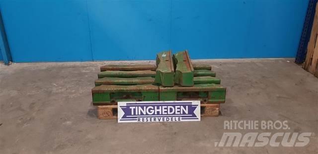 John Deere 3040 Pesos Frontais