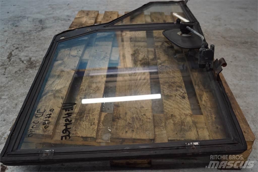 John Deere 3040 Cabines e interior