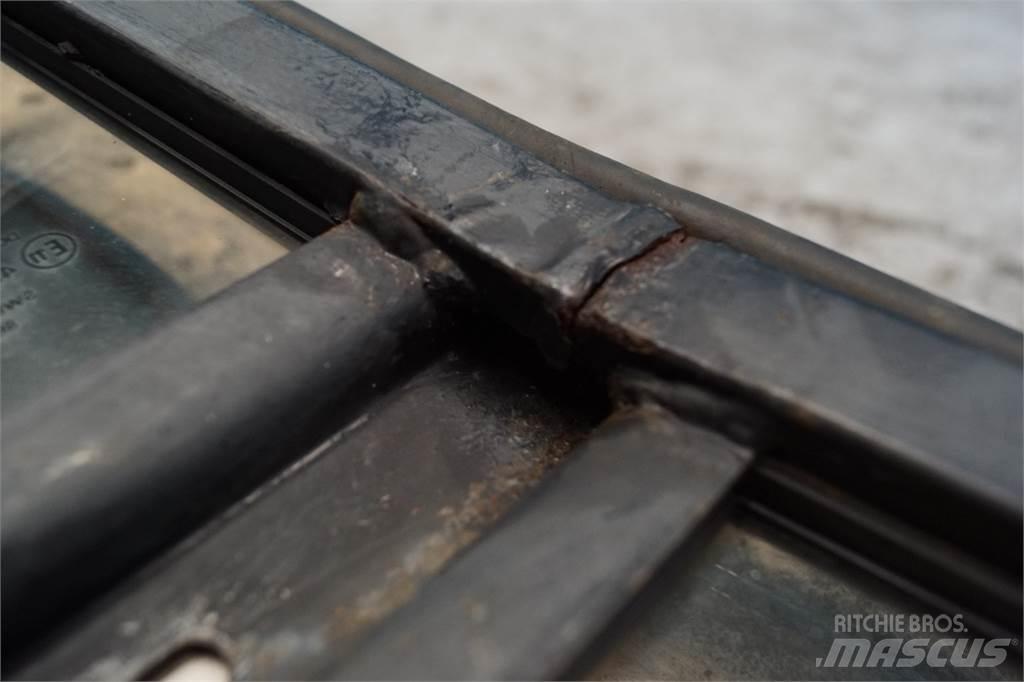 John Deere 3040 Cabines e interior