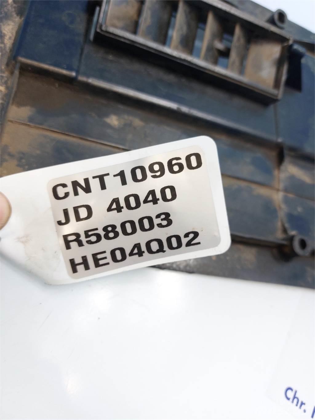 John Deere 4040 Cabines e interior