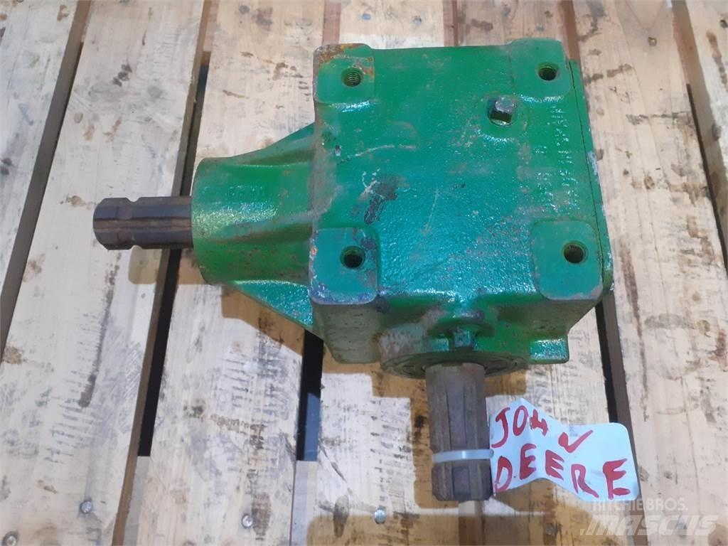 John Deere 550 Transmissão
