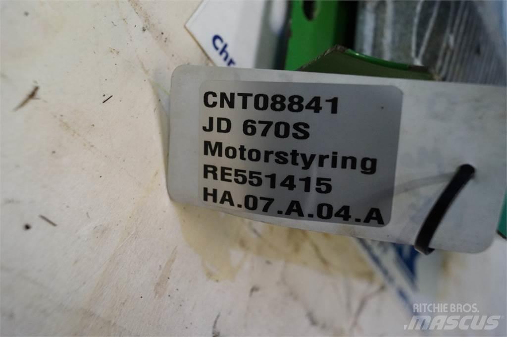 John Deere 670S Electrónica