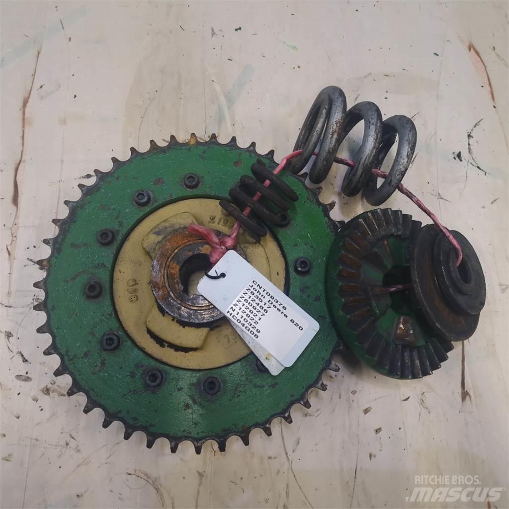 John Deere 820 Acessórios de ceifeiras debulhadoras