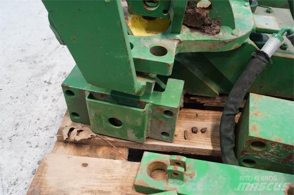 John Deere 8235R Outros acessórios de tractores