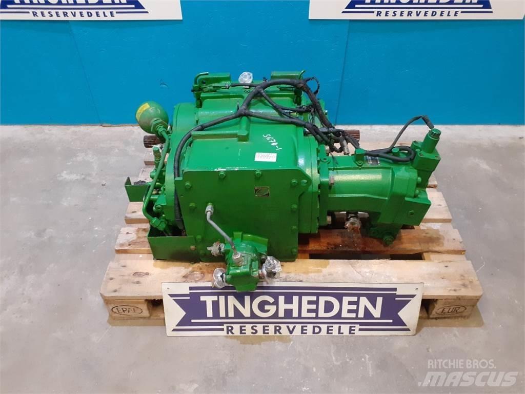 John Deere S670 Transmissão