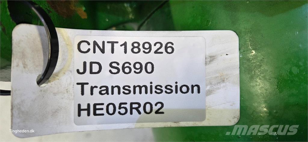 John Deere S690 Transmissão
