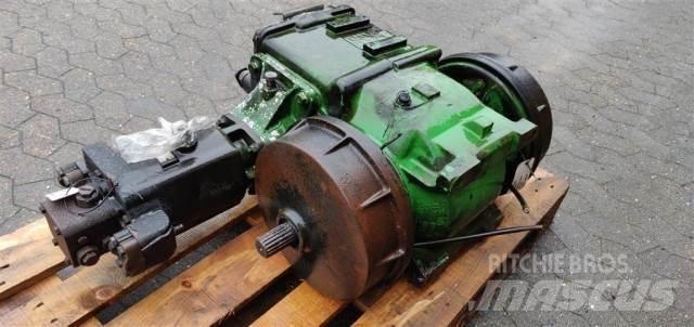 John Deere T670I Hidráulica