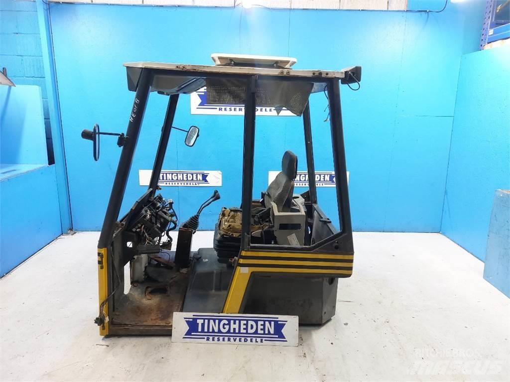 Kramer 712 Cabines e interior máquinas construção
