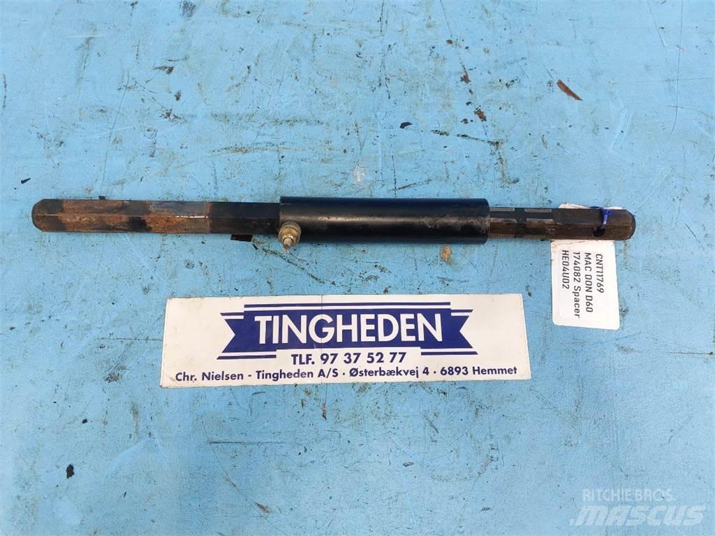MacDon D60 Acessórios de ceifeiras debulhadoras