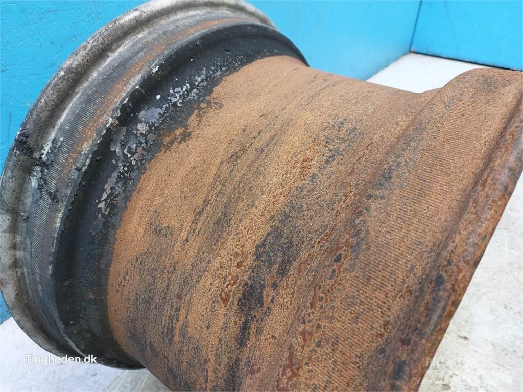 Merlo 24 DW16L24 Pneus, Rodas e Jantes