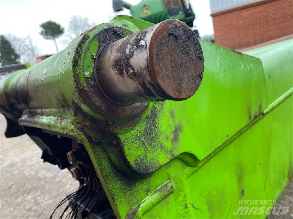 Merlo 38.10 Lanças e braços dippers