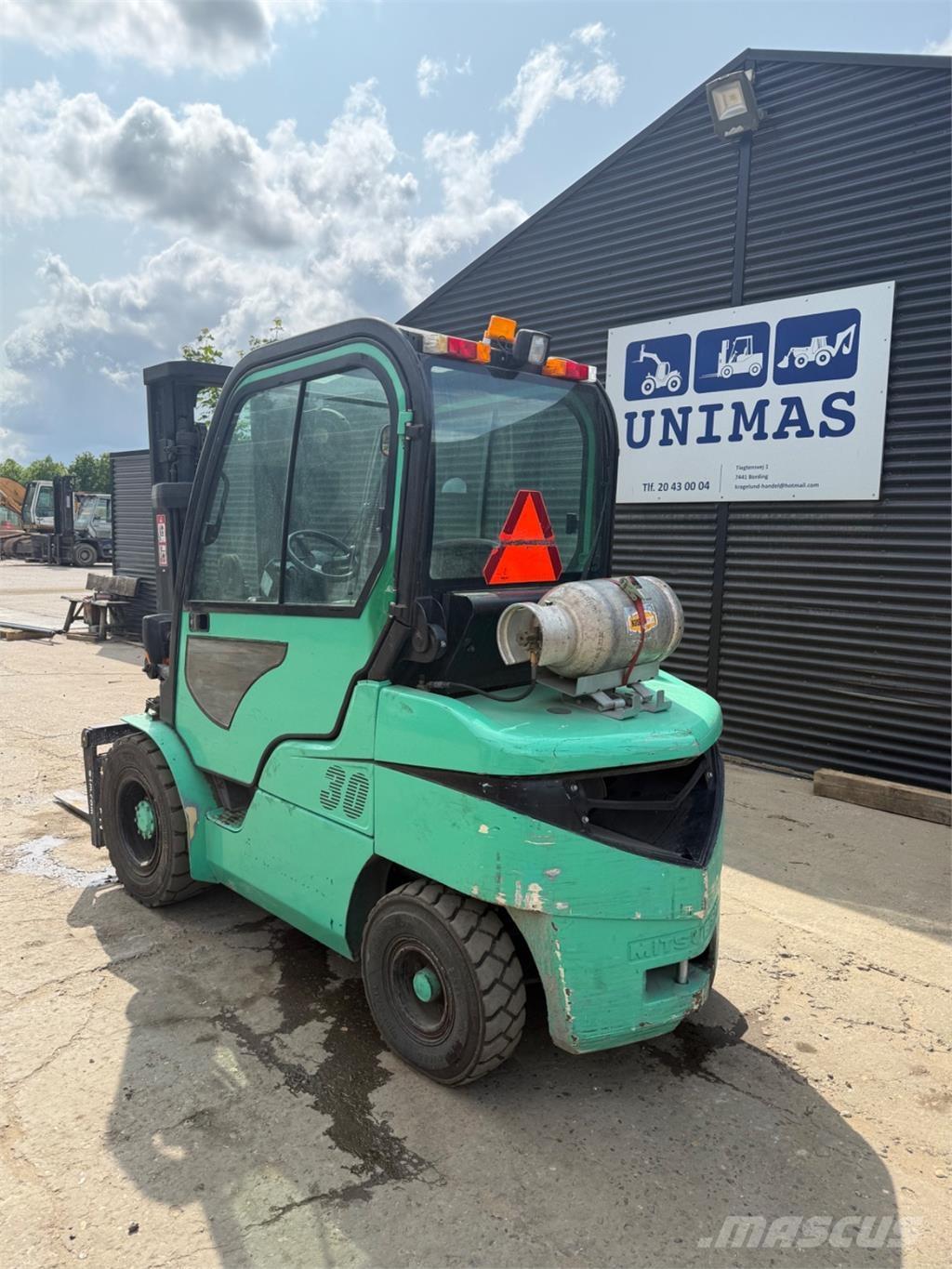 Mitsubishi FG30 Empilhadores a gás