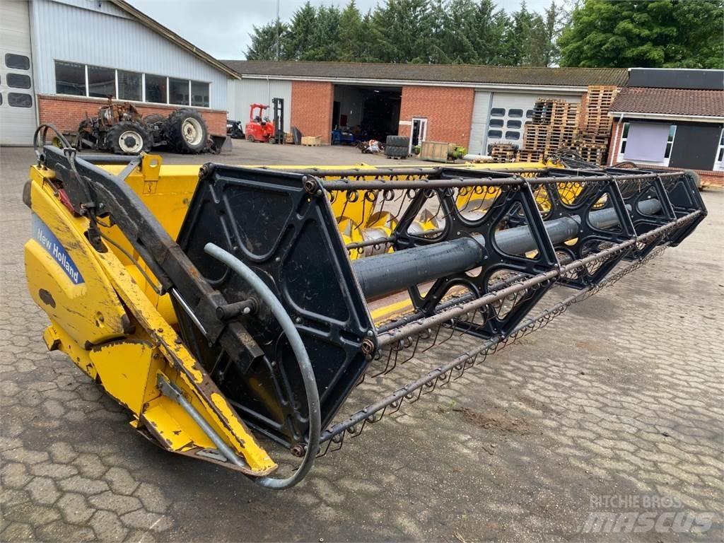 New Holland 24 Acessórios de ceifeiras debulhadoras
