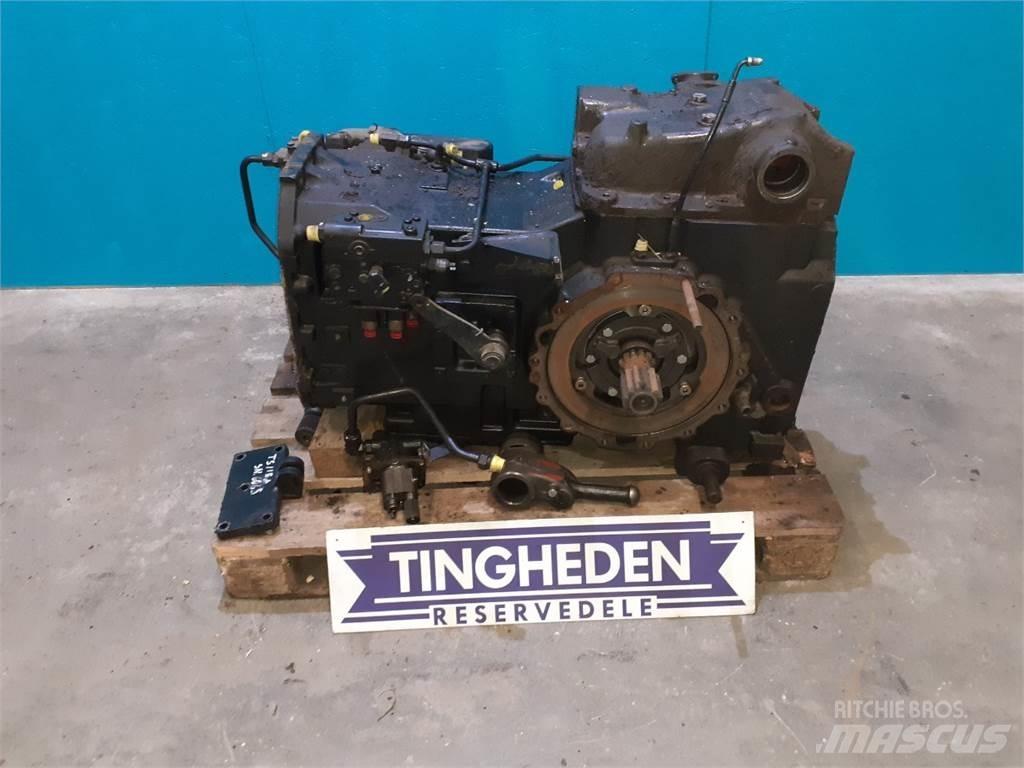 New Holland L85 Transmissão