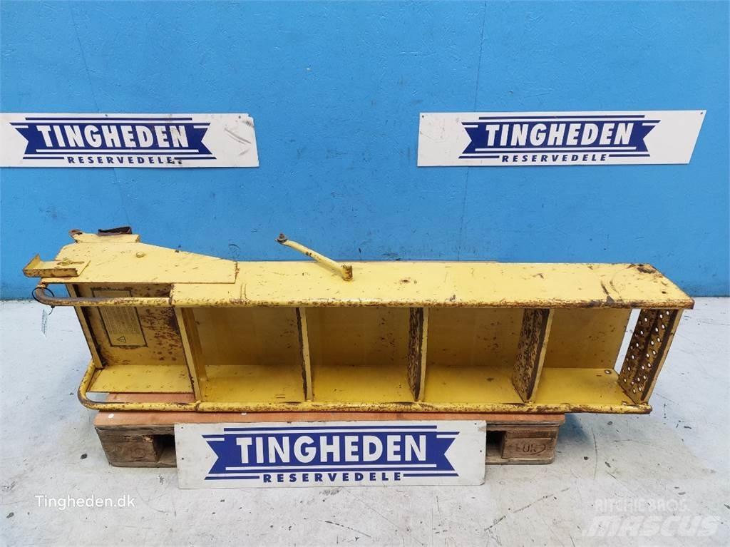 New Holland TF46 Cabines e interior