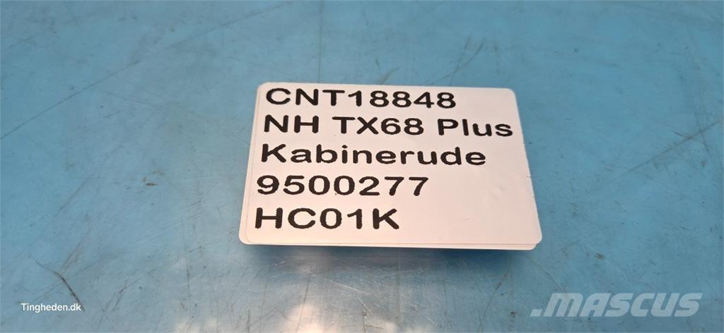 New Holland TX68 Cabines e interior
