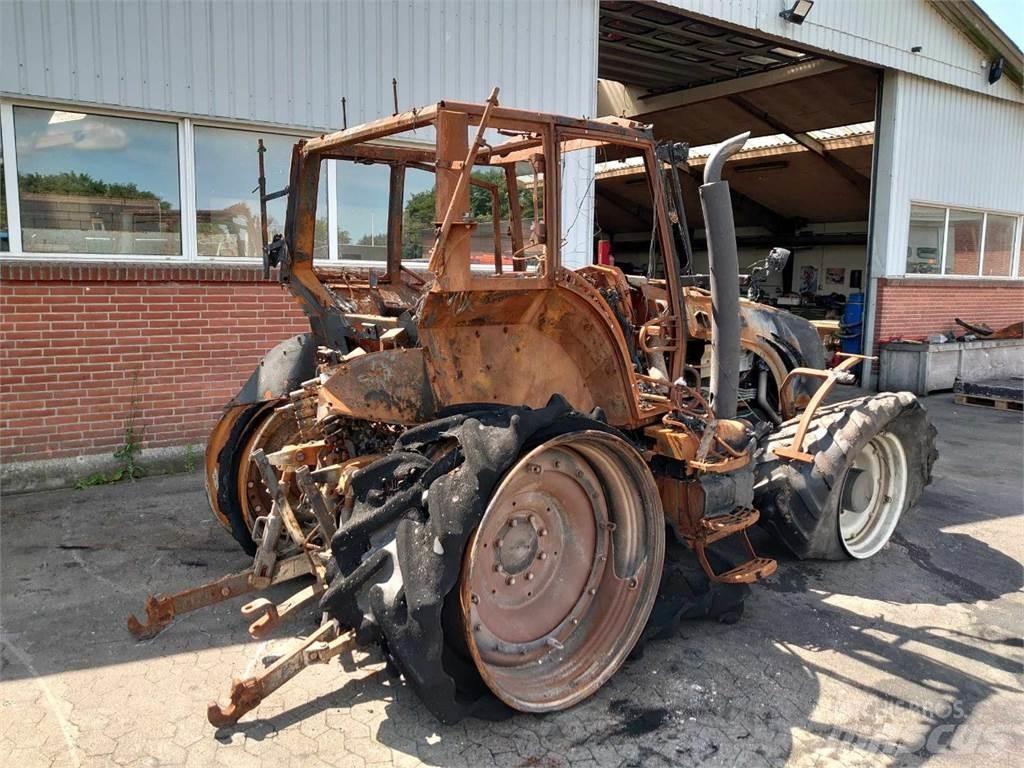 Valtra T213 Tratores Agrícolas usados