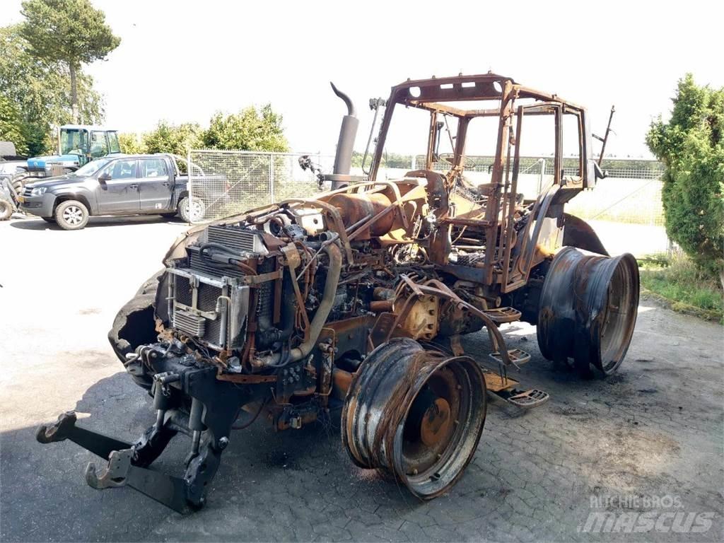 Valtra T213 Tratores Agrícolas usados