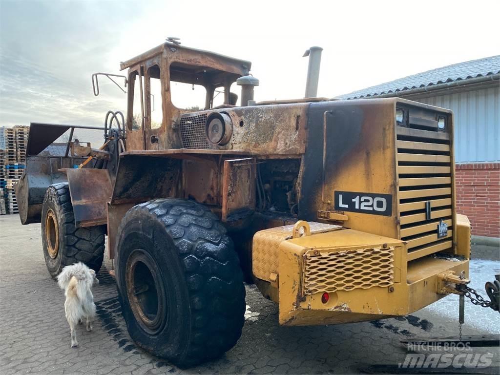 Volvo L120 Pás carregadoras de rodas