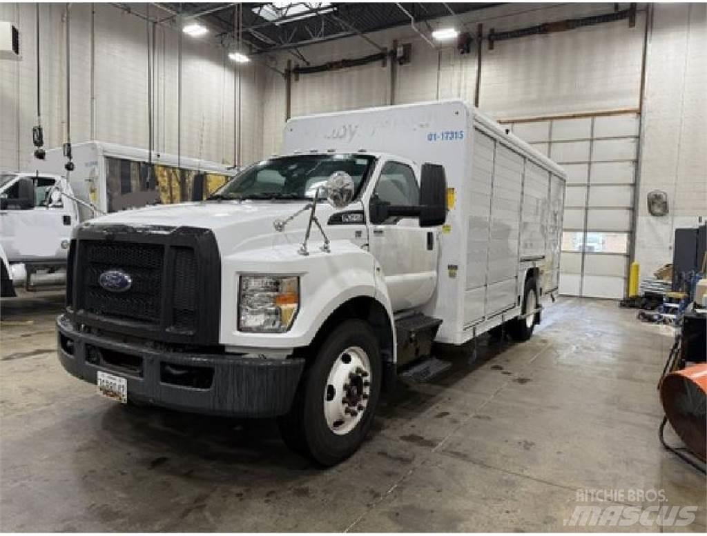 Ford F650 Camiões de entrega de bebidas