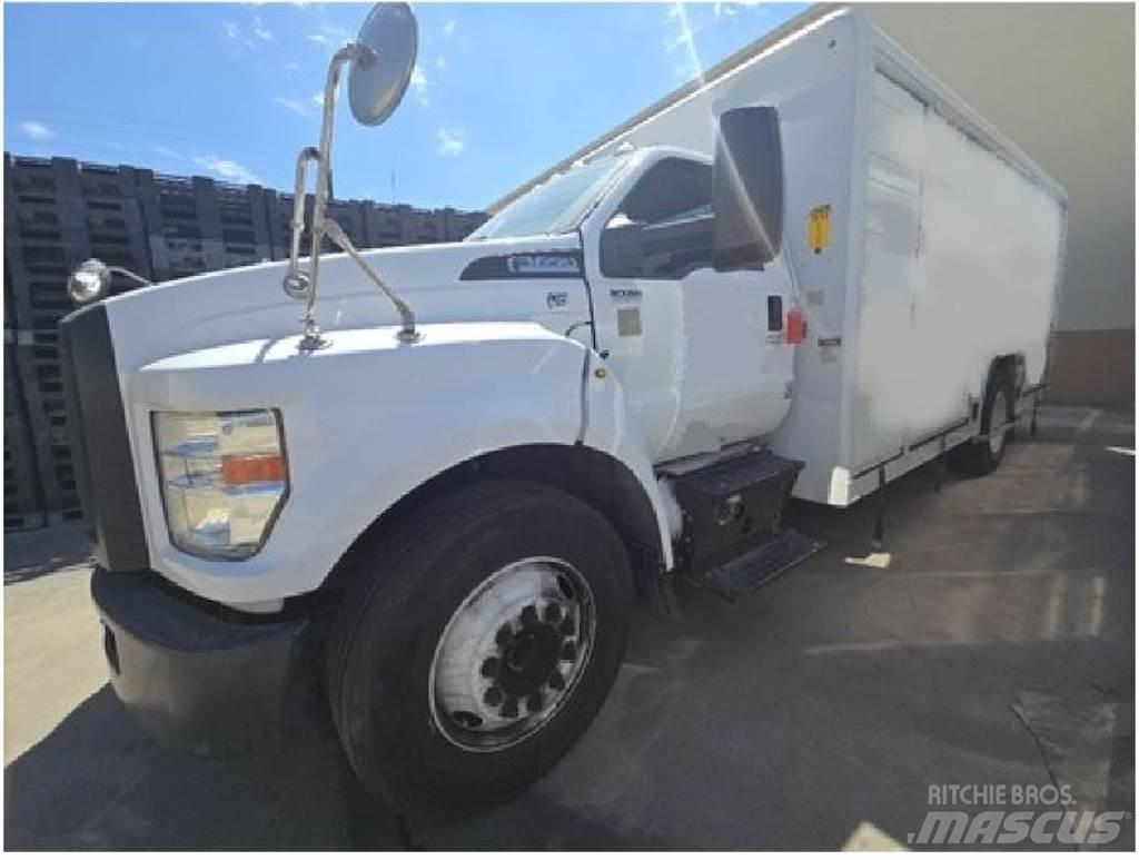 Ford F650 Camiões de entrega de bebidas