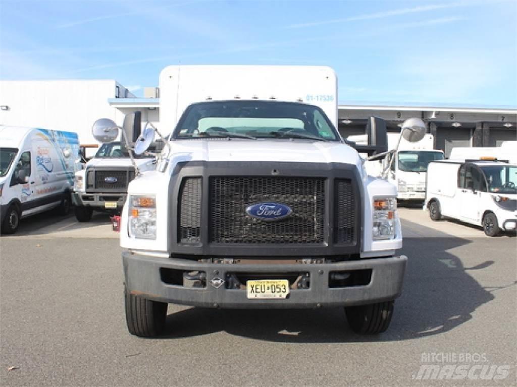 Ford F650 Camiões de entrega de bebidas