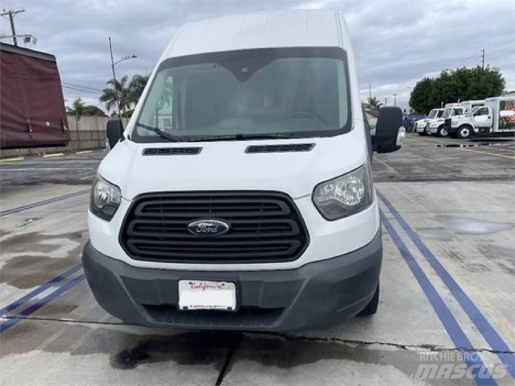 Ford TRANSIT Carrinhas de caixa fechada