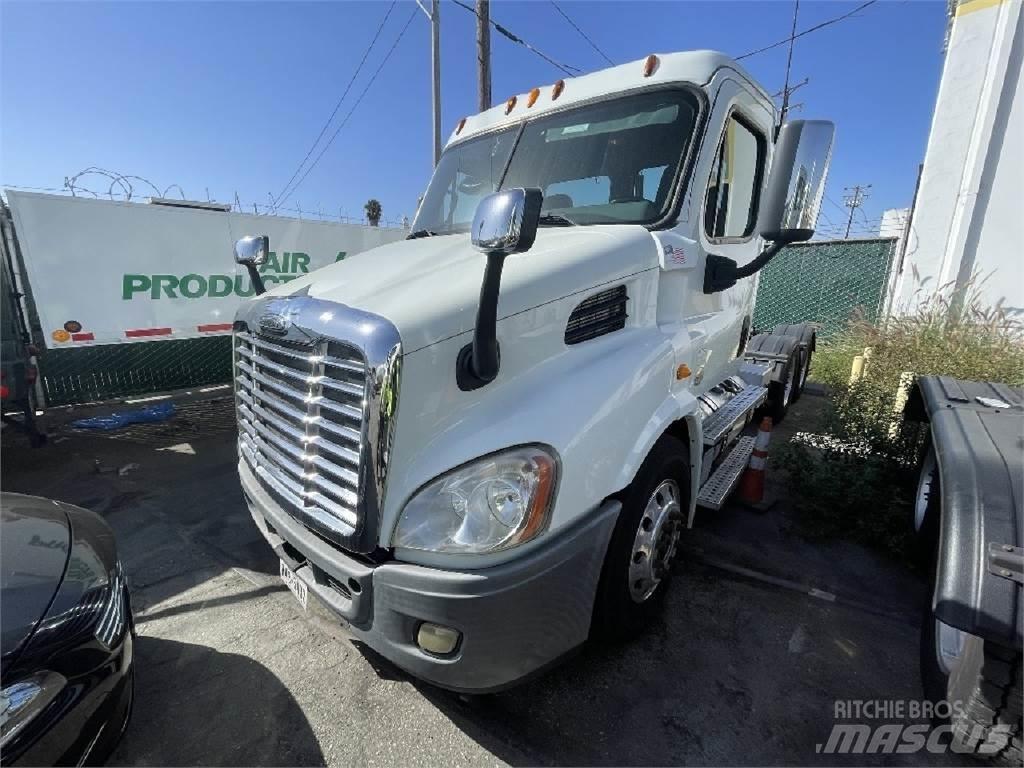 Freightliner CA113 Tractores (camiões)