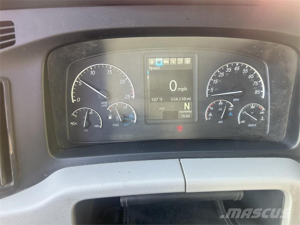 Freightliner CA126 Tractores (camiões)