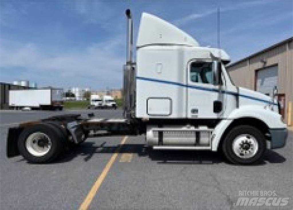 Freightliner CL112G Tractores (camiões)