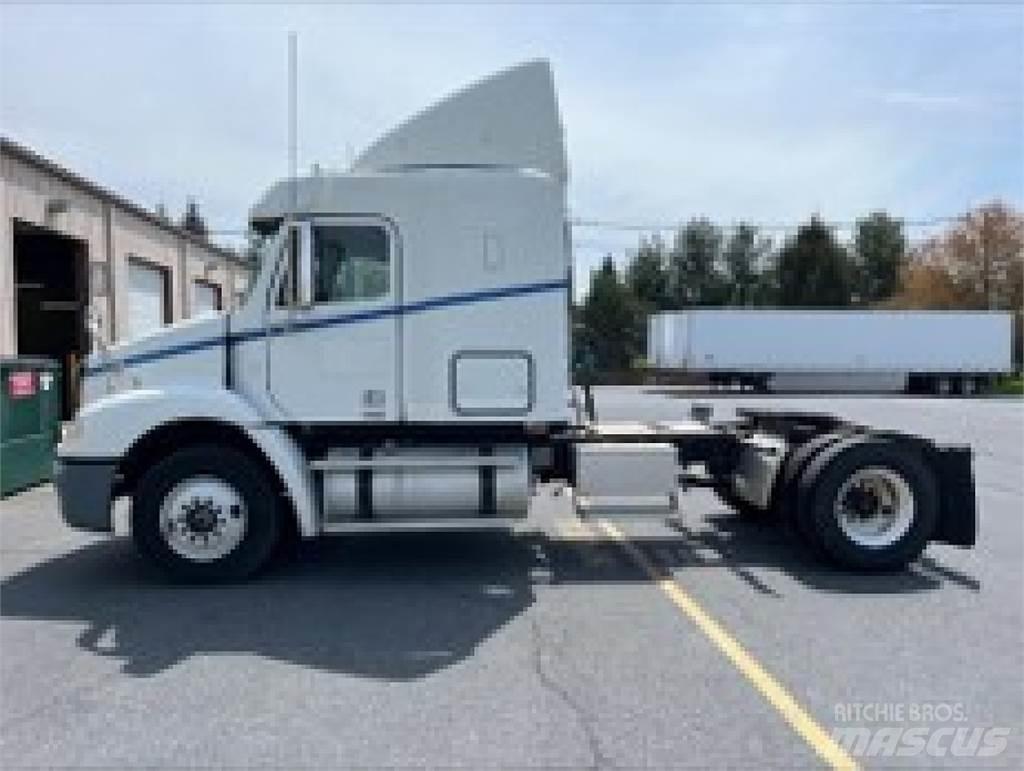 Freightliner CL112G Tractores (camiões)