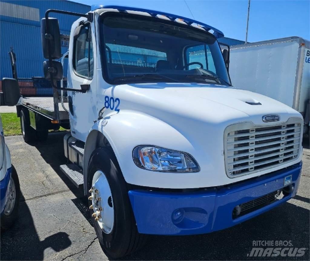 Freightliner M2 Camiões estrado/caixa aberta