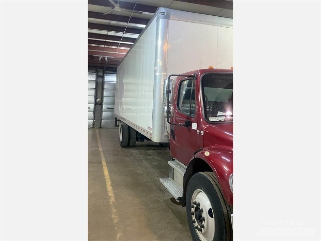 Freightliner M2 Camiões de caixa fechada