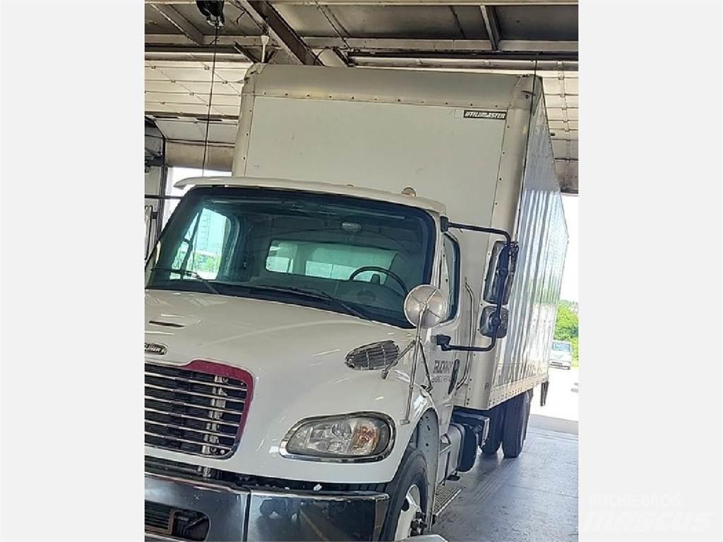 Freightliner M2 Camiões de caixa fechada