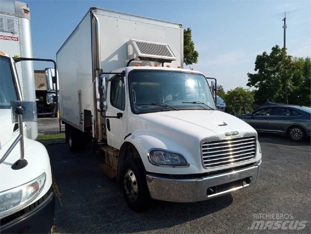 Freightliner M2-106 Camiões de caixa fechada