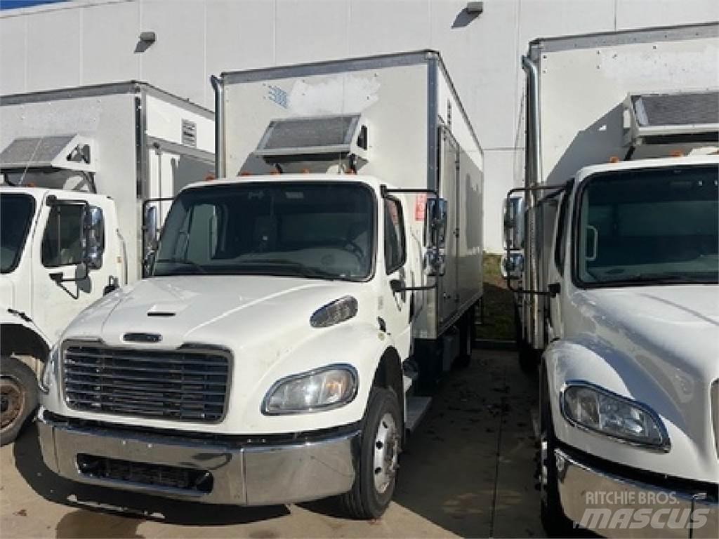 Freightliner M2-106 Camiões de caixa fechada