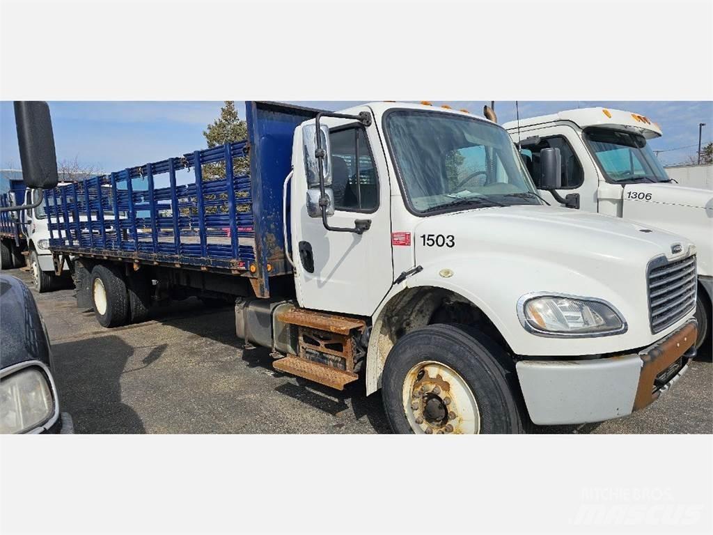 Freightliner M2 106 Camiões estrado/caixa aberta