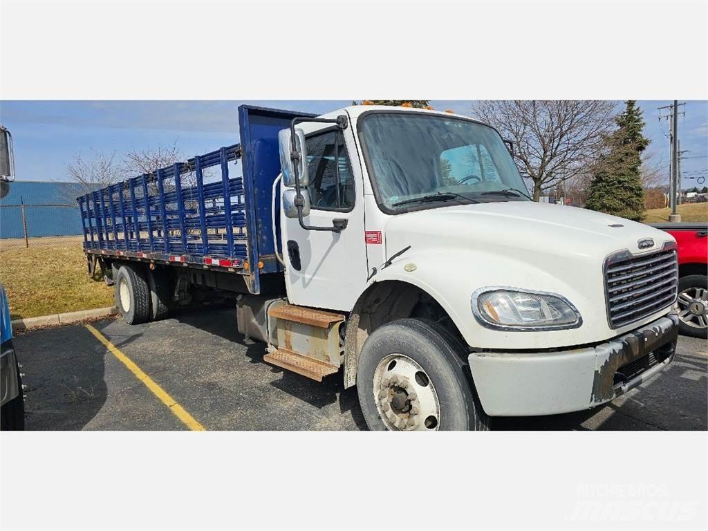Freightliner M2 106 Camiões estrado/caixa aberta
