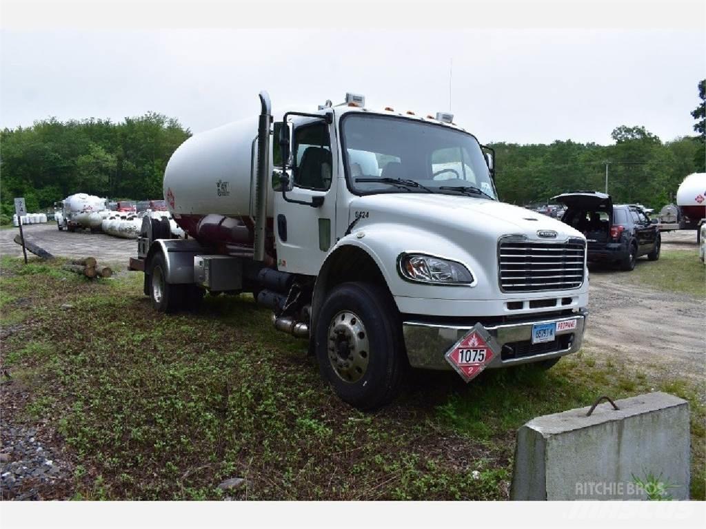 Freightliner M2-106 Outros Camiões