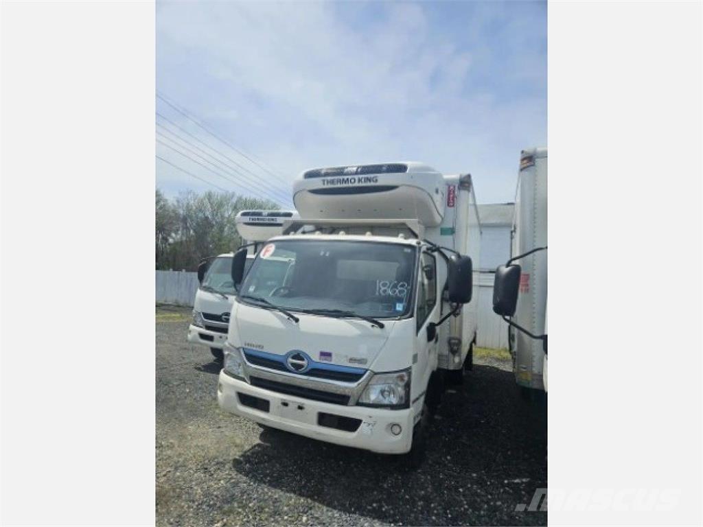 Hino 195 Camiões caixa temperatura controlada