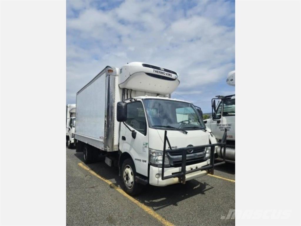 Hino 195 Camiões caixa temperatura controlada