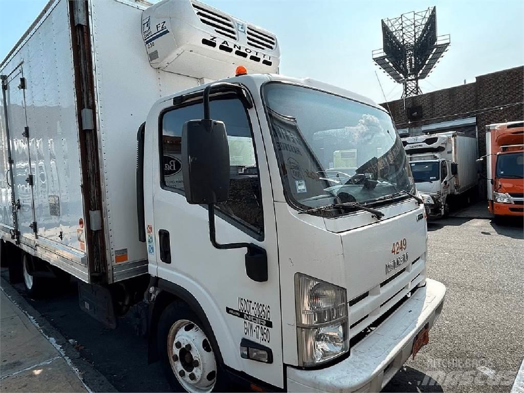 Isuzu NQR Camiões caixa temperatura controlada