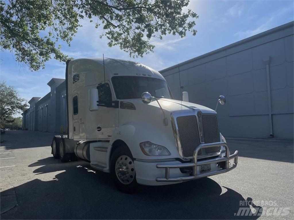 Kenworth T680 Tractores (camiões)